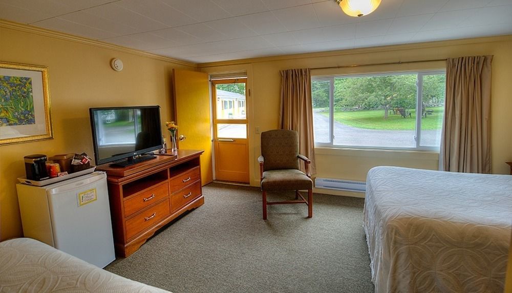 Picket Fence Motel St. Andrews By The Sea Exterior foto